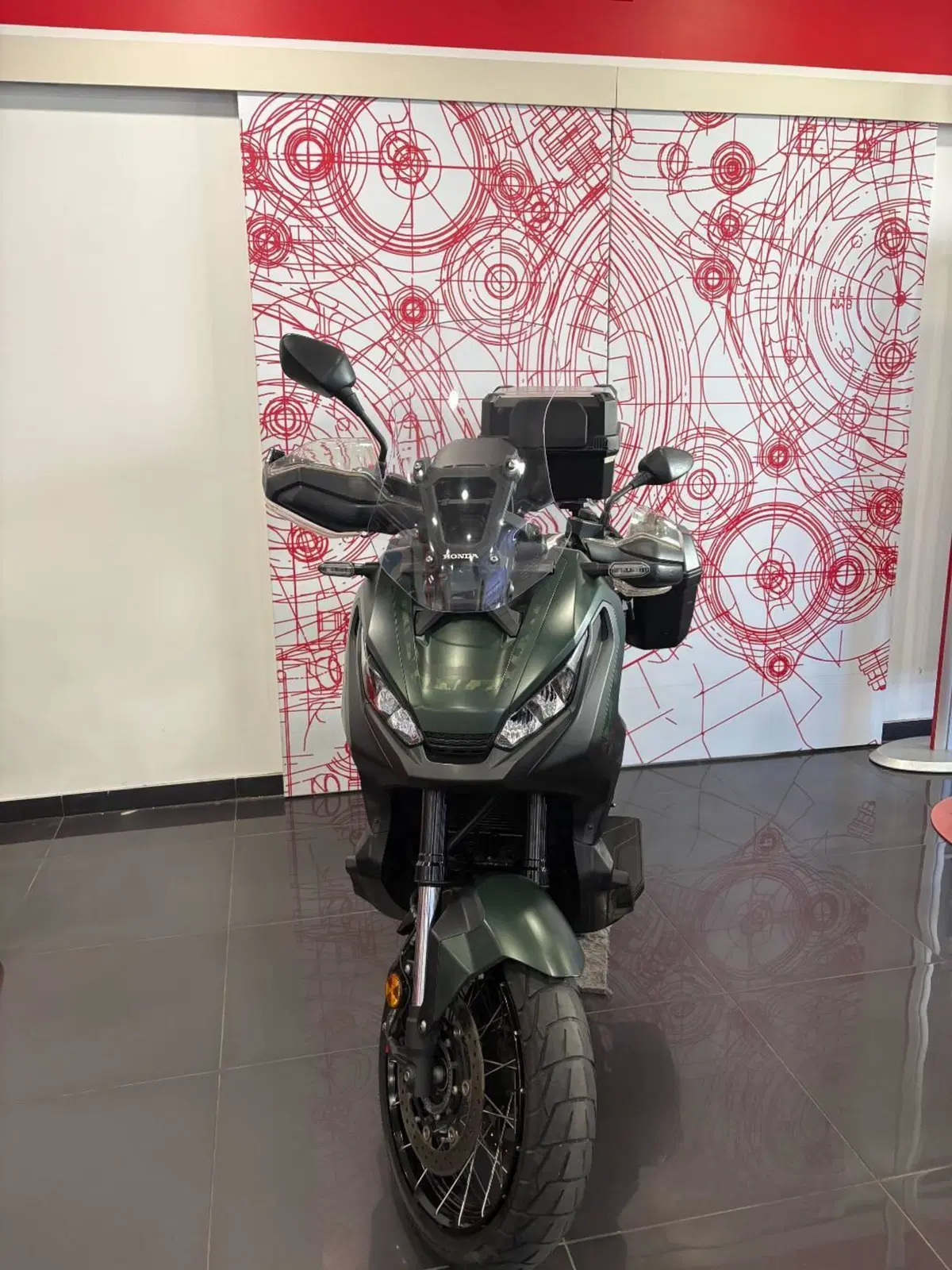 Honda X-ADV 750 (2018 - 20) (2)