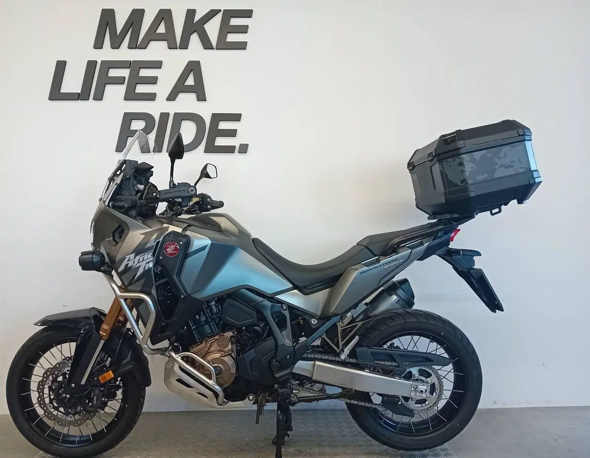 Honda Africa Twin CRF 1100L Adventure Sports DCT Travel Edition (2024 - 26) (2)