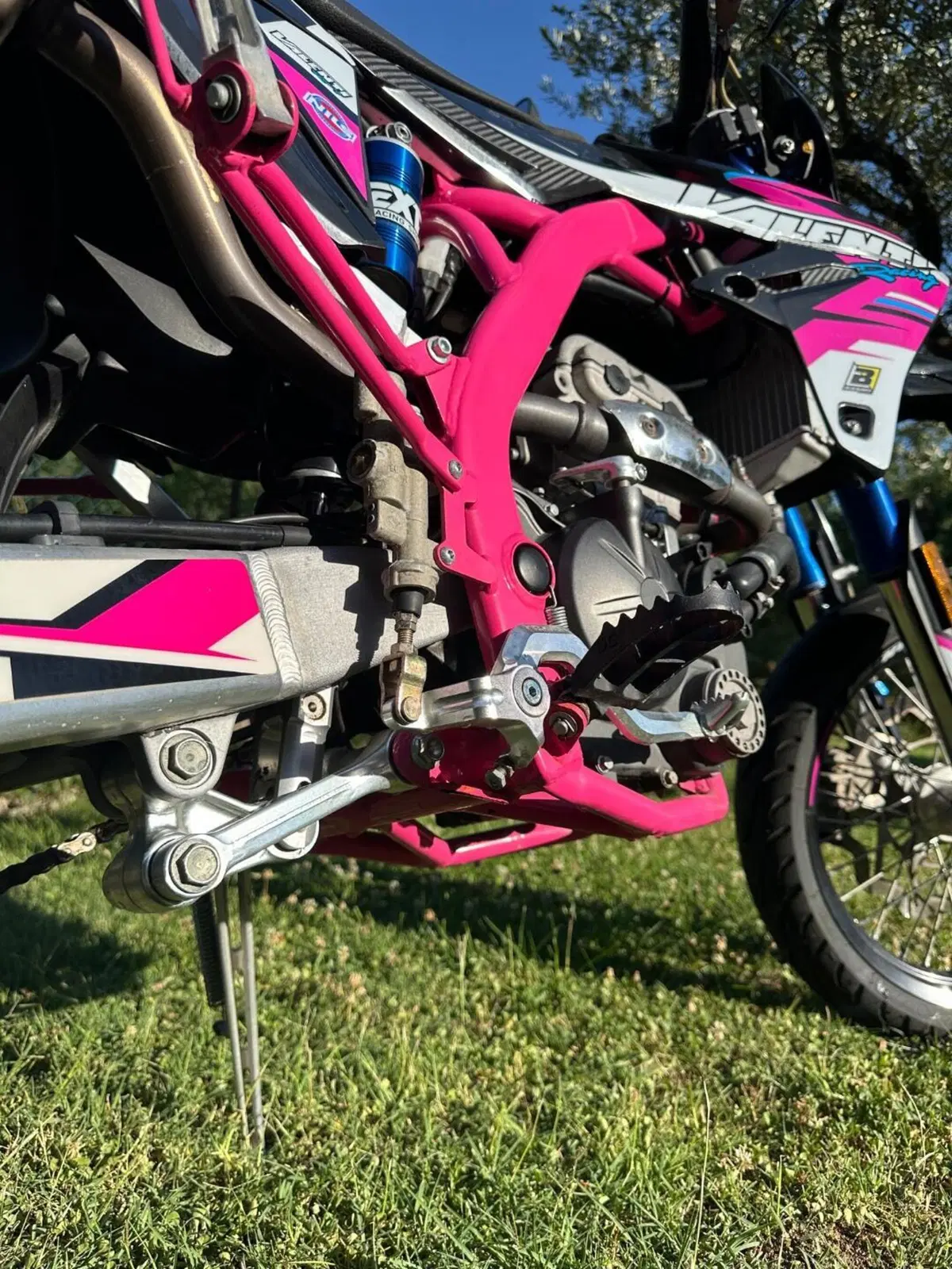 Valenti Racing SM 125 Z (2020 - 22) (11)