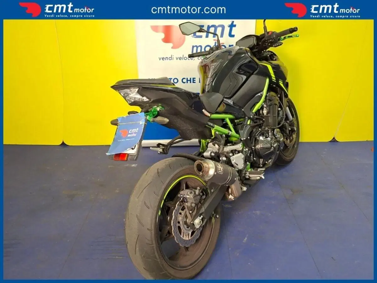 Kawasaki Z 900 (2021 - 24) (4)