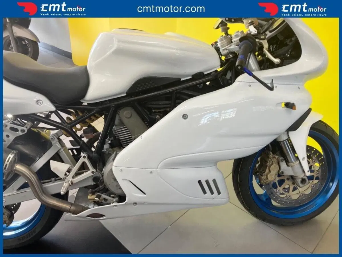 Ducati SuperSport 750 (1999 - 02) (9)