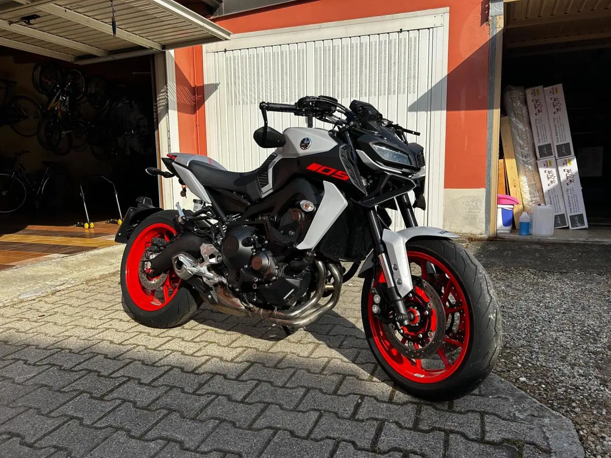 Yamaha MT-09 (2017 - 20)