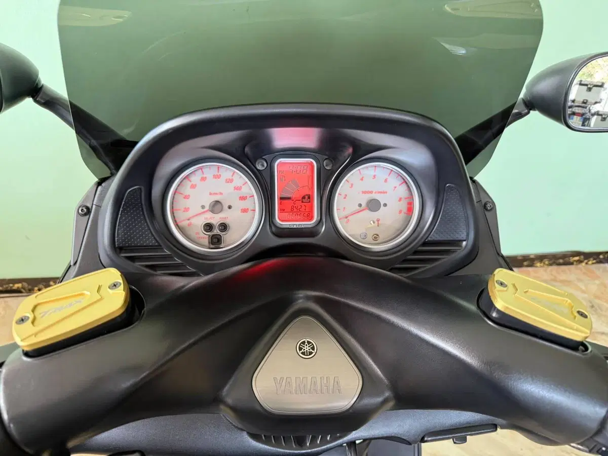 Yamaha T-Max 500 (2004 - 07) (7)