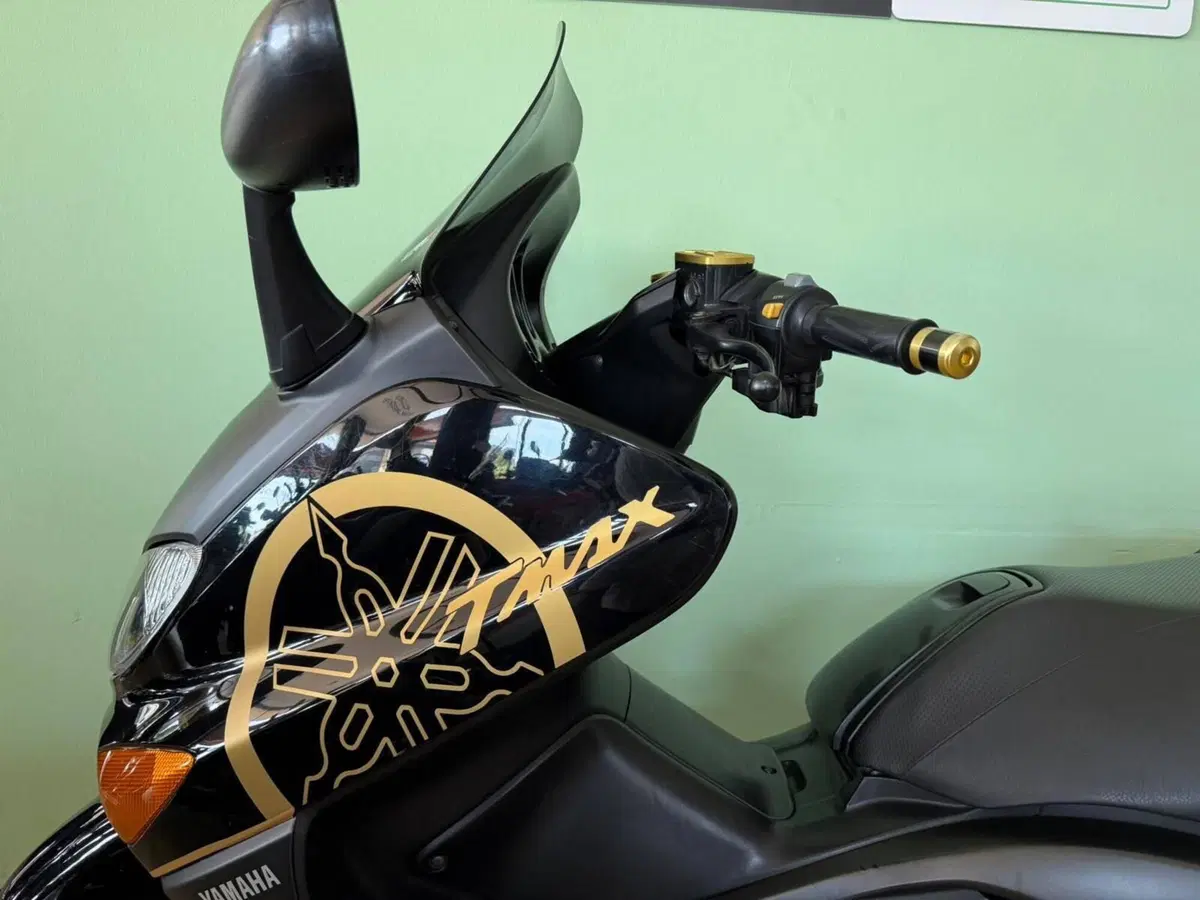 Yamaha T-Max 500 (2004 - 07) (11)