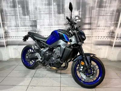 Yamaha MT-09 (2021 - 23) usata