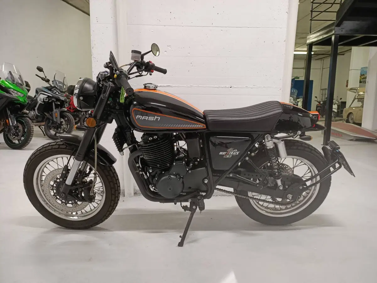 Mash Italia Dirt Track 650 (2019 - 20) (2)