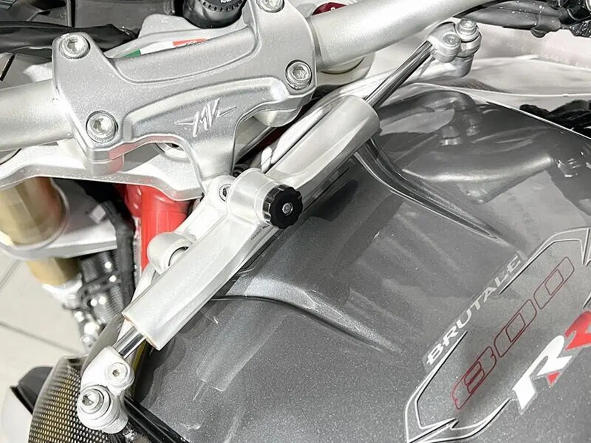 MV Agusta Brutale 800 RR (2015 - 16) (3)