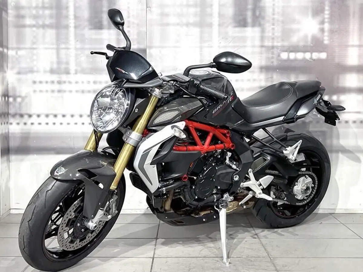 MV Agusta Brutale 800 RR (2015 - 16) (7)