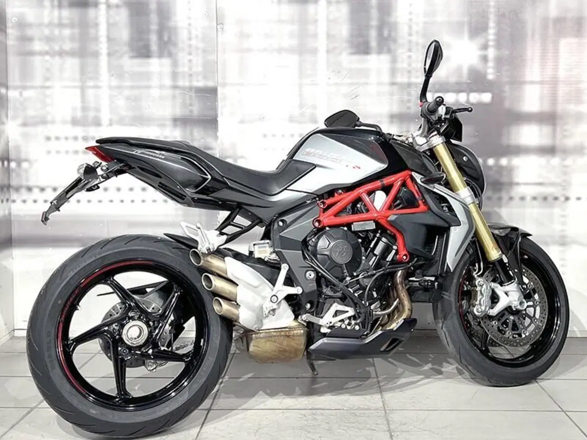 MV Agusta Brutale 800 RR (2015 - 16) (8)