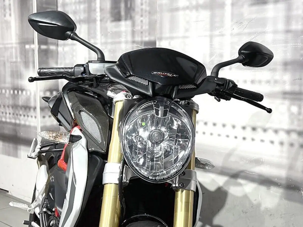 MV Agusta Brutale 800 RR (2015 - 16) (9)