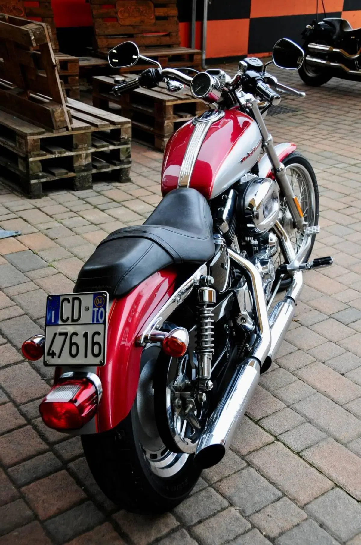 Harley-Davidson 1200 Custom (2004 - 06) - XL 1200C (3)
