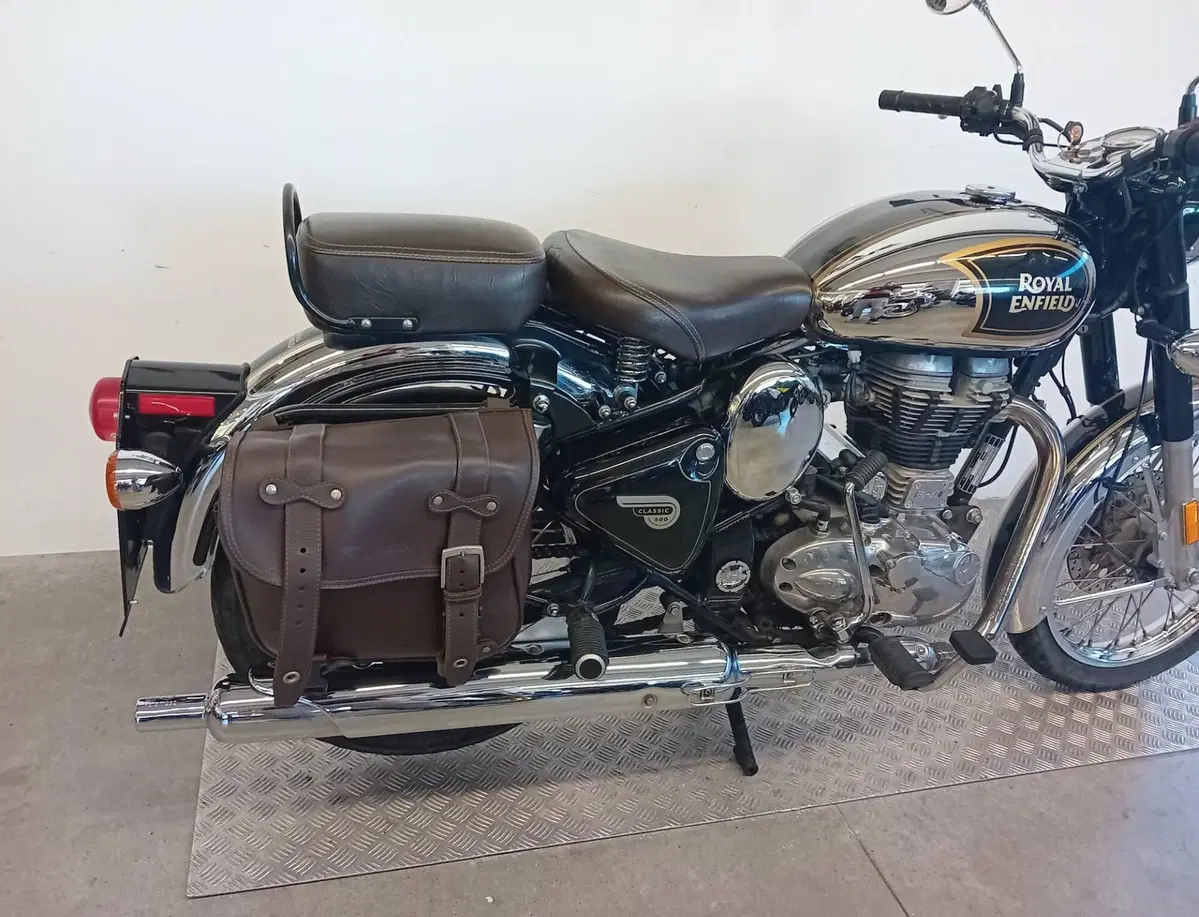 Royal Enfield Classic 500 EFI - Chrome (2017 - 20) (6)