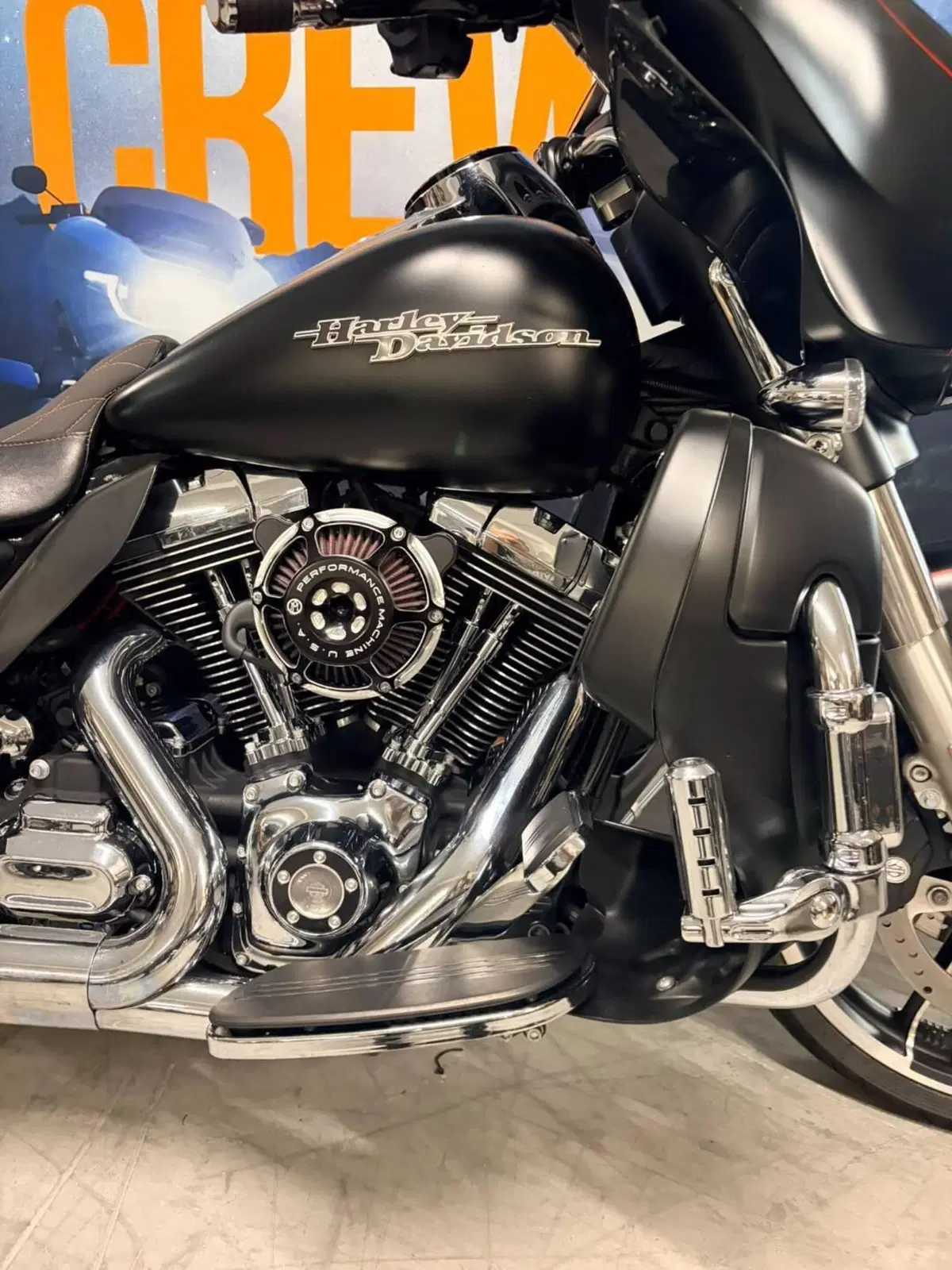 Harley-Davidson 1690 Street Glide Special (2014 - 16) - FLHX (3)