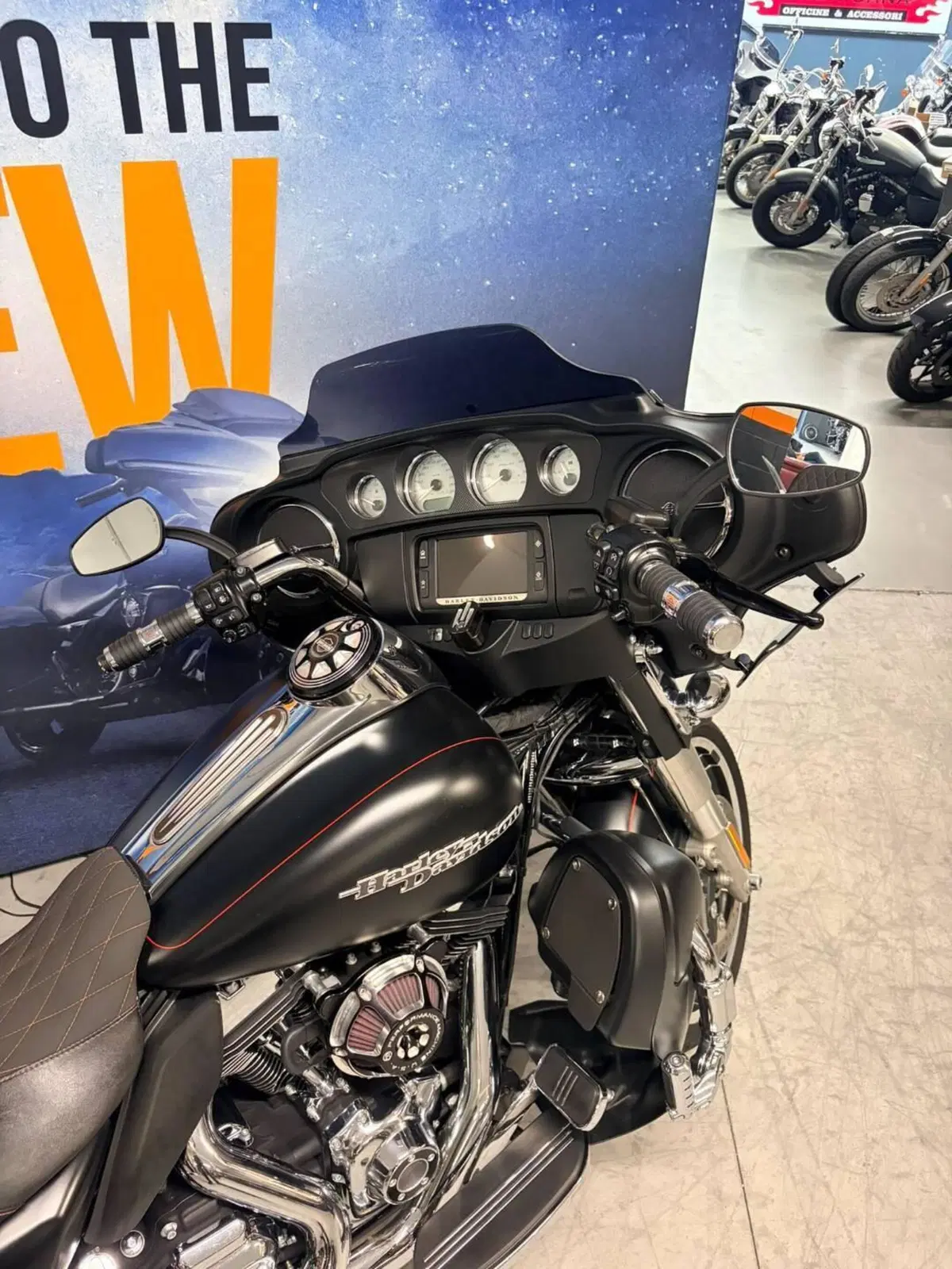Harley-Davidson 1690 Street Glide Special (2014 - 16) - FLHX (6)
