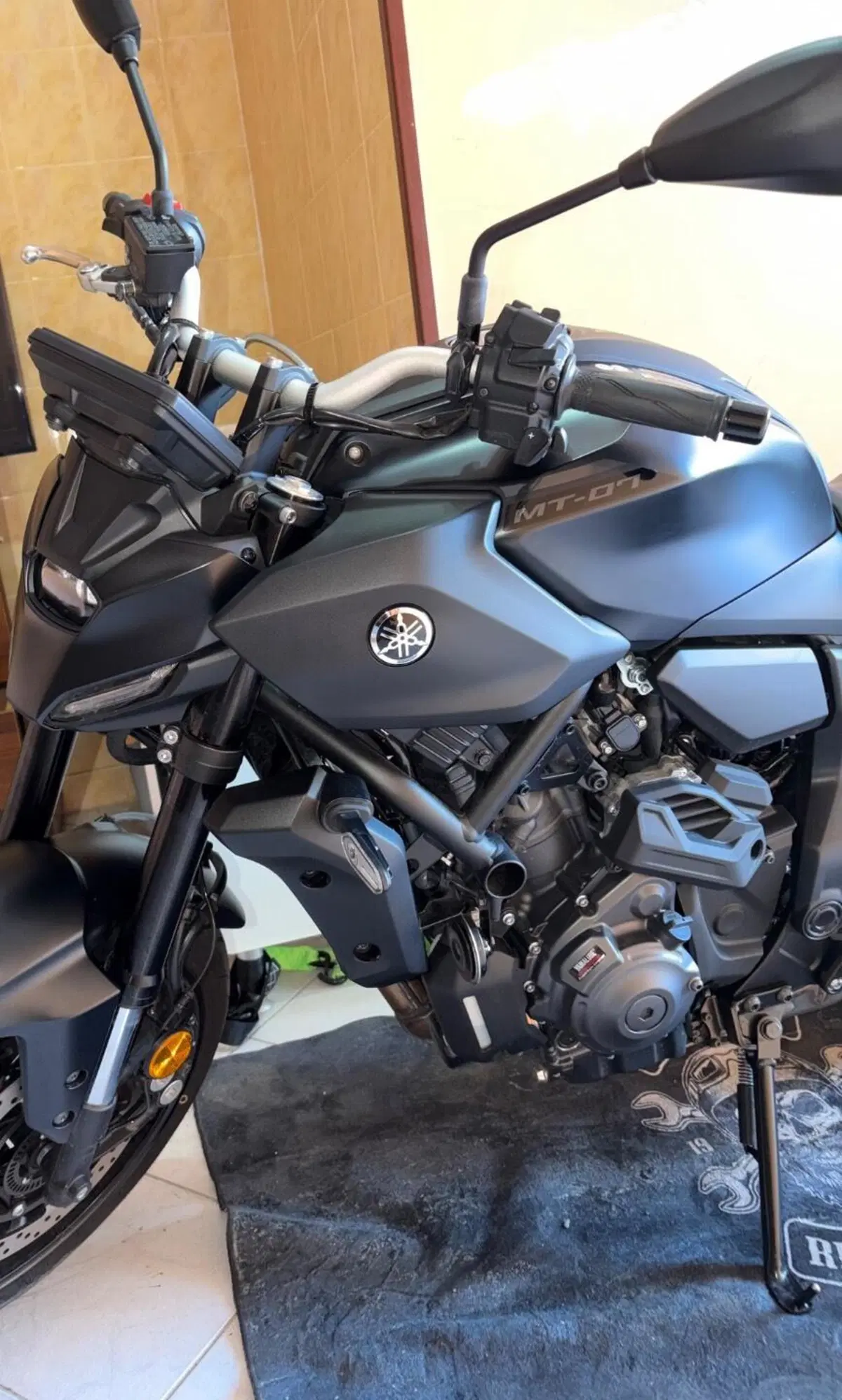 Yamaha MT-07 Y-AMT (2025 - 26) (3)