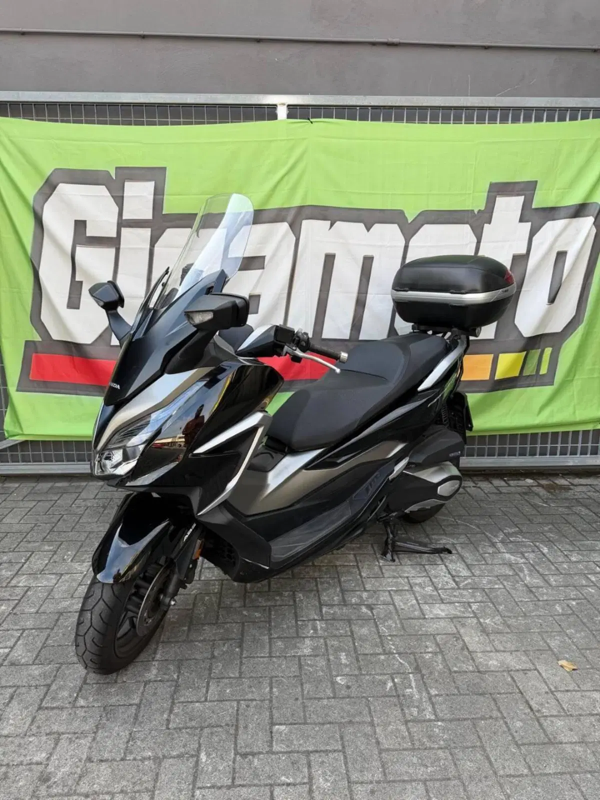 Honda Forza 350 (2022 - 24) (4)