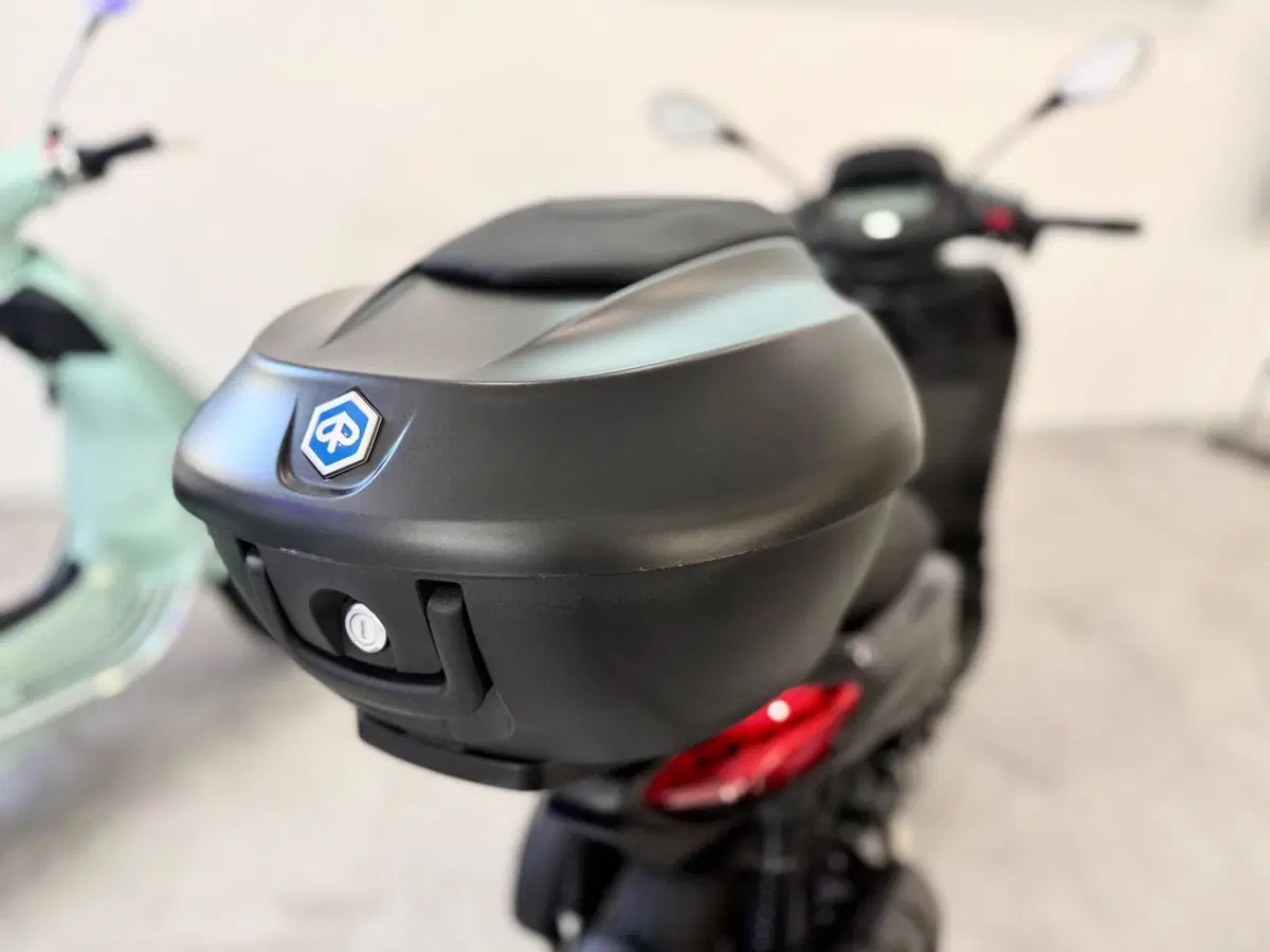 Piaggio Beverly 300 ABS-ASR (2021 - 25) (6)