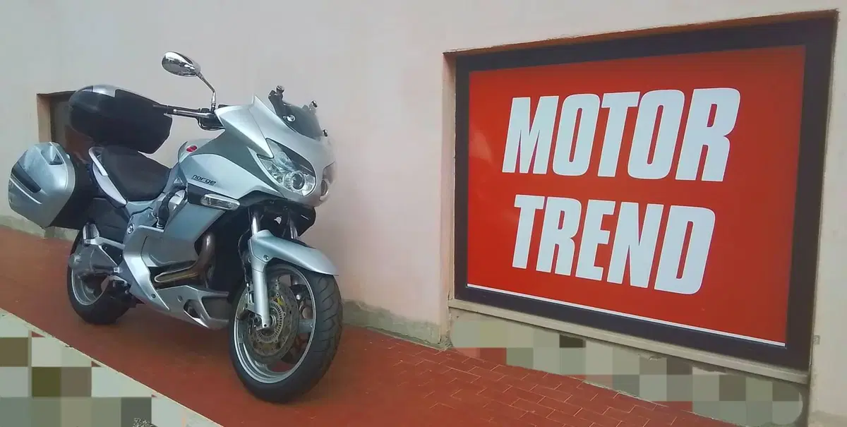 Moto Guzzi Norge 1200 GT (2009 - 11) (2)