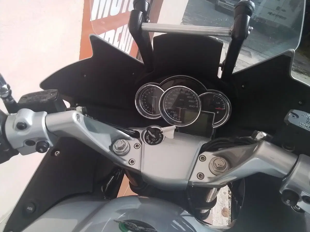 Moto Guzzi Norge 1200 GT (2009 - 11) (8)