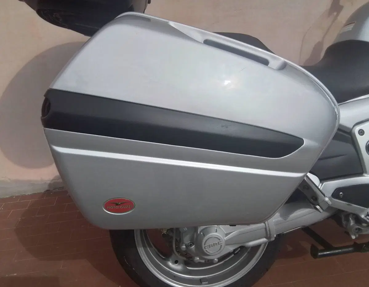 Moto Guzzi Norge 1200 GT (2009 - 11) (11)