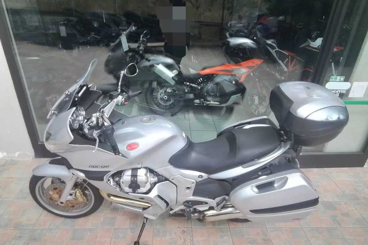 Moto Guzzi Norge 1200 GT (2009 - 11) (13)
