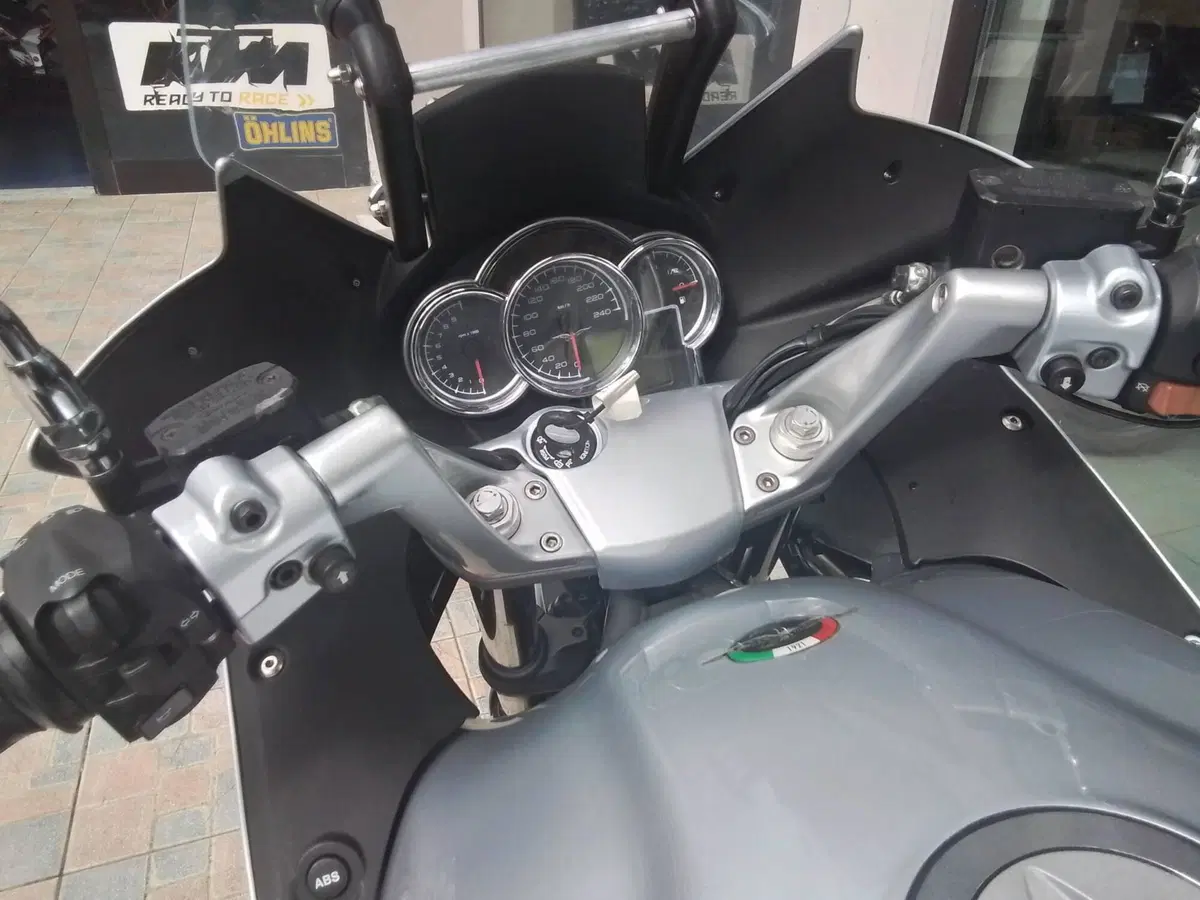 Moto Guzzi Norge 1200 GT (2009 - 11) (19)