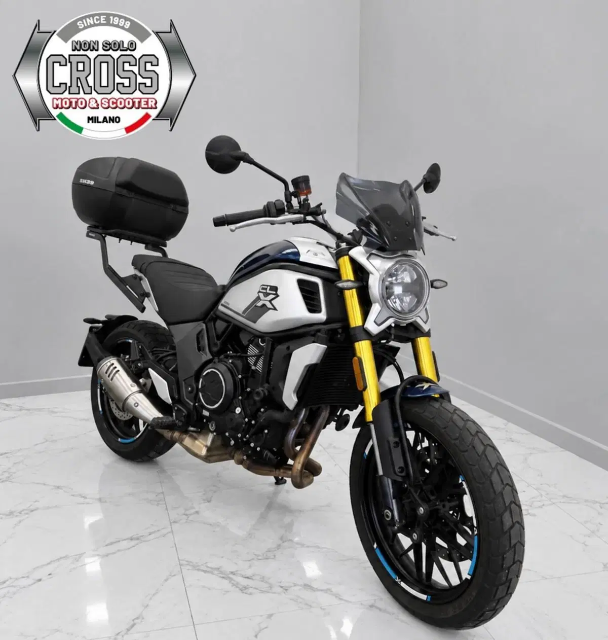 CFMOTO 700CL-X Heritage (2021 - 26) (2)