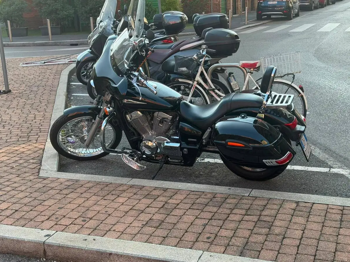 Honda VT 750 Shadow Spirit (7)