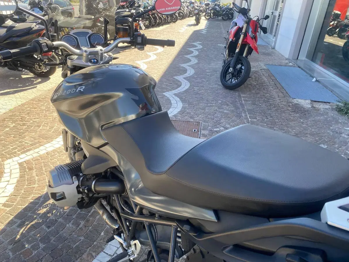 Bmw R 1200 R (2006 - 11) (6)
