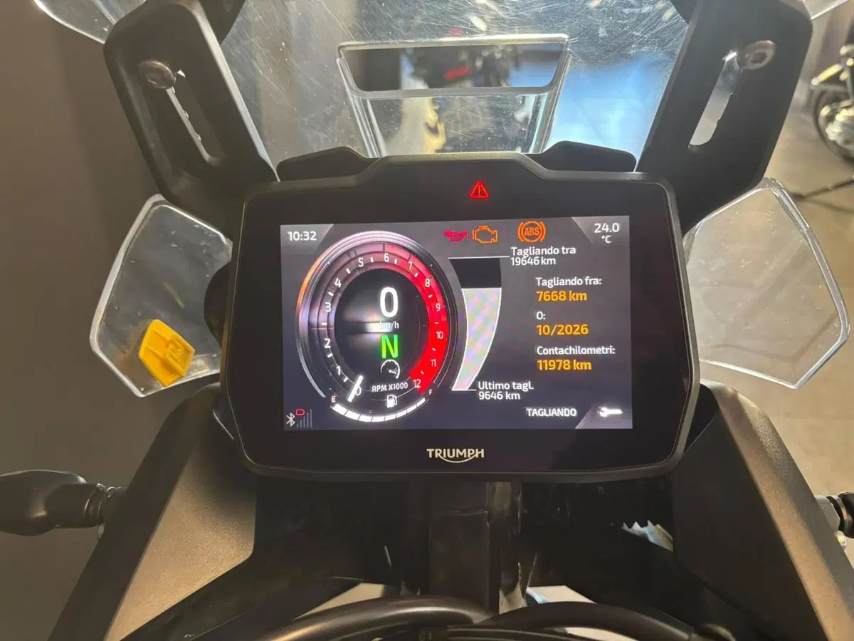 Triumph Tiger 900 GT Pro (2024 - 26) (4)