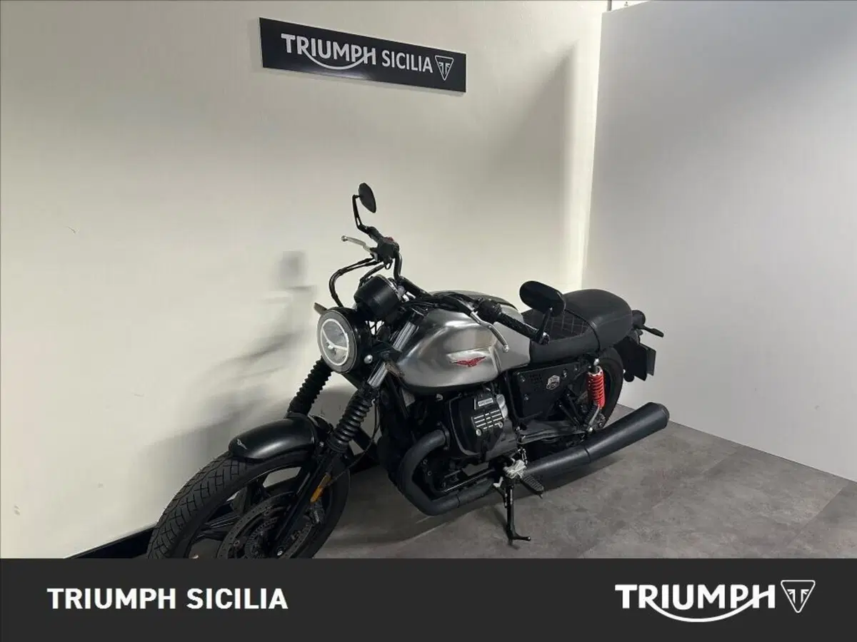 Moto Guzzi V7 III Stone S (2020) (5)