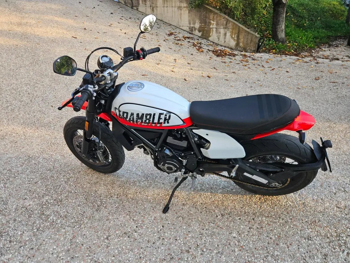 Ducati Scrambler 800 Urban Motard (2022) (3)