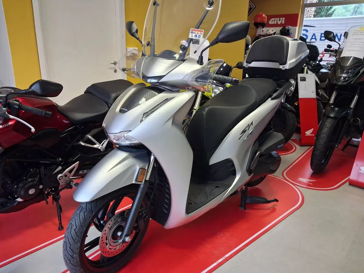 Honda SH 350 (2021 - 24) (5)