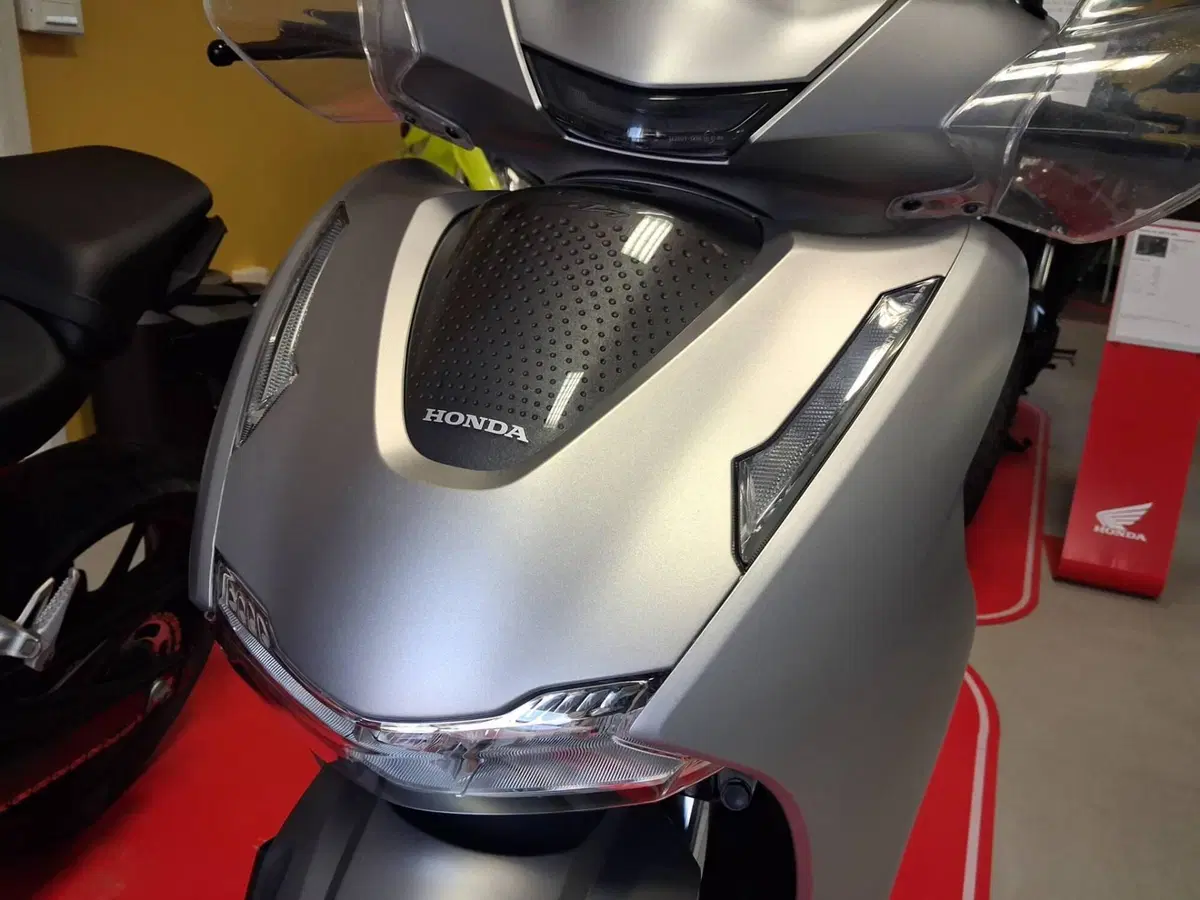 Honda SH 350 (2021 - 24) (4)
