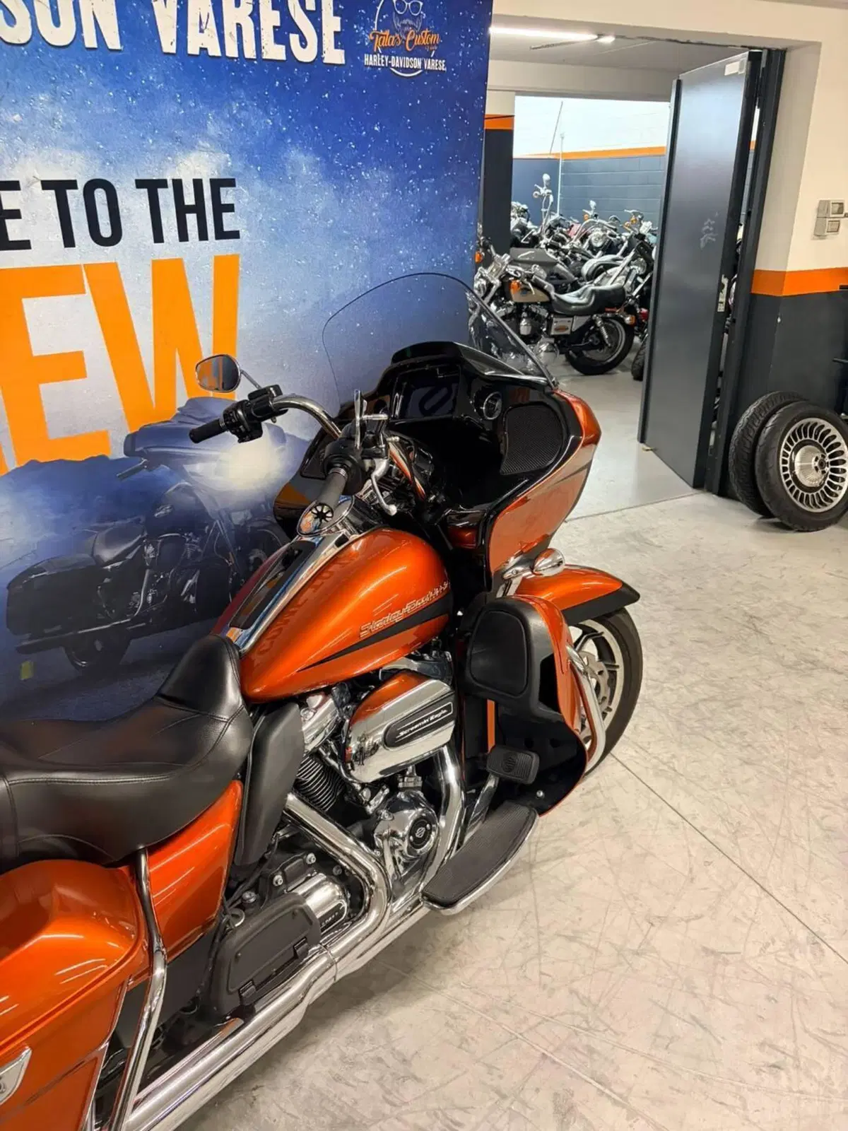 Harley-Davidson 114 Road Glide Ultra (2019) - FLTRXU (6)