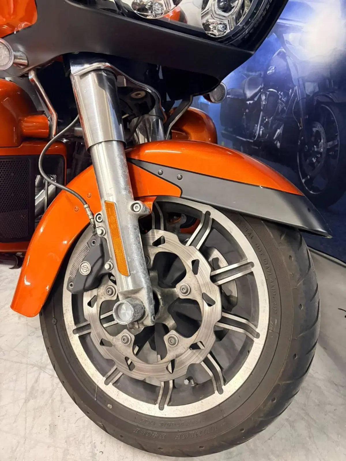 Harley-Davidson 114 Road Glide Ultra (2019) - FLTRXU (4)