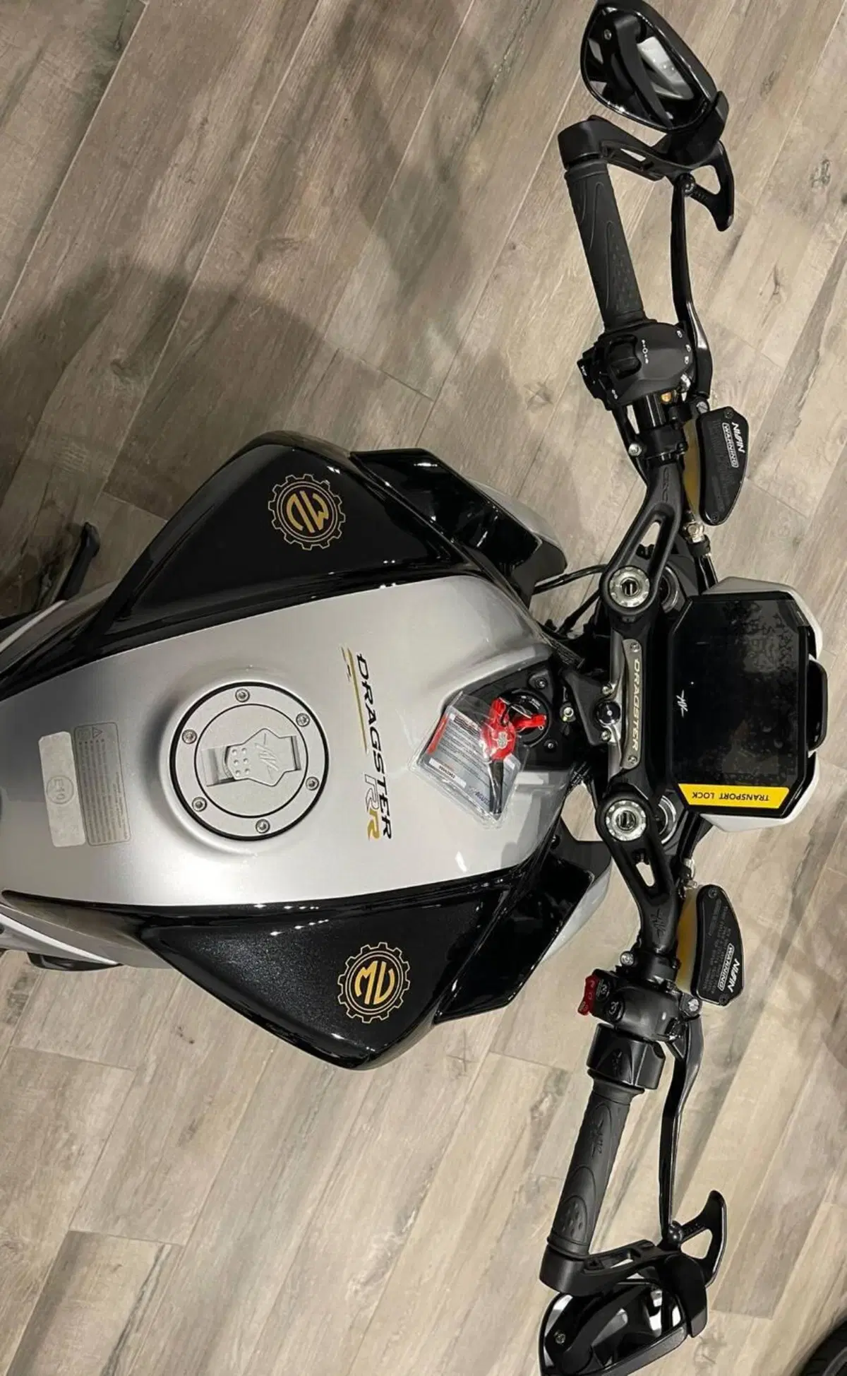 MV Agusta Dragster 800 RR Ottantesimo (2025 - 26) (12)