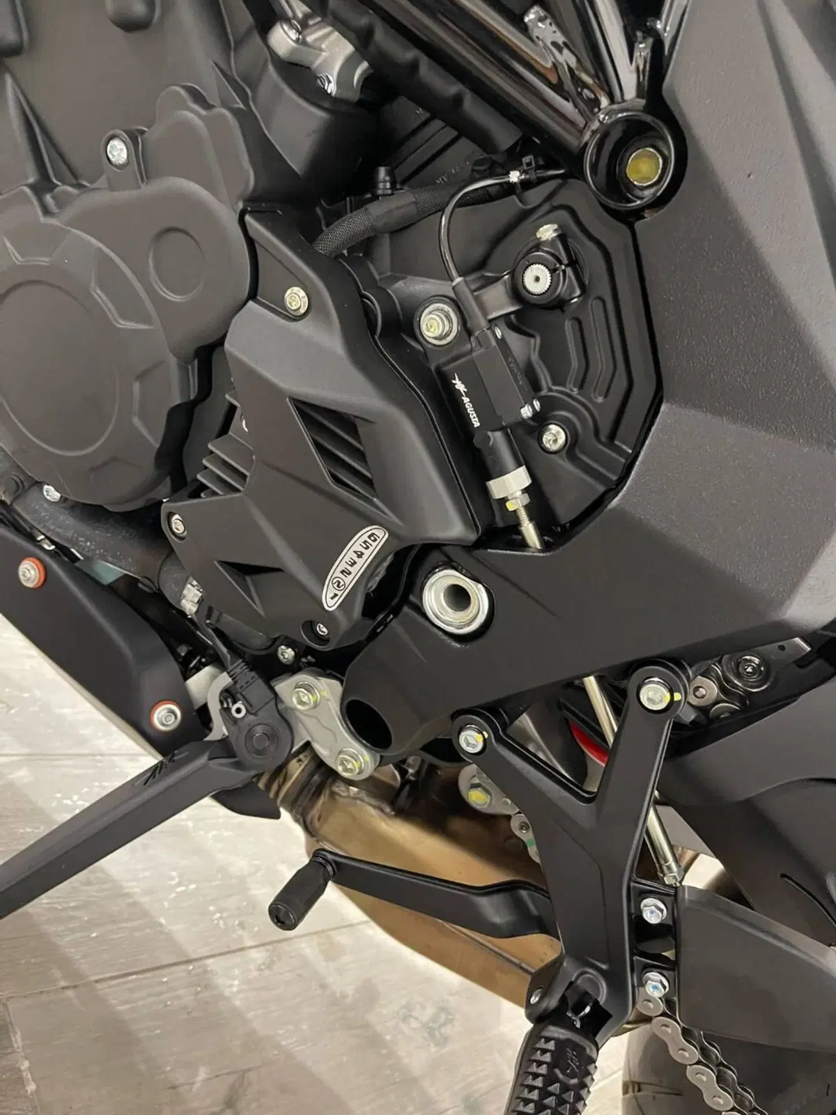 MV Agusta Dragster 800 RR Ottantesimo (2025 - 26) (13)