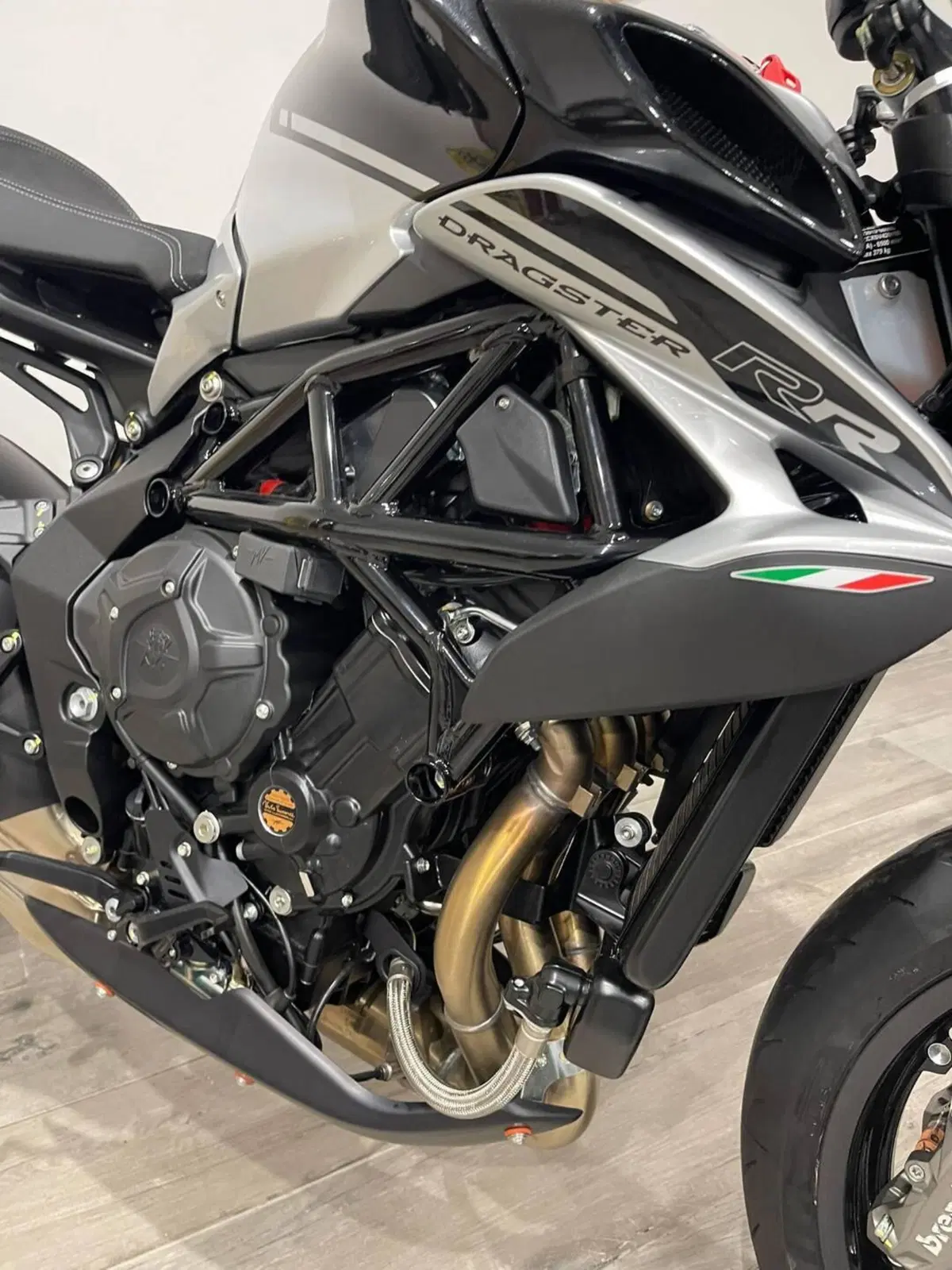MV Agusta Dragster 800 RR Ottantesimo (2025 - 26) (19)