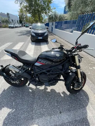 Benelli 752 S (2022 - 25) usata