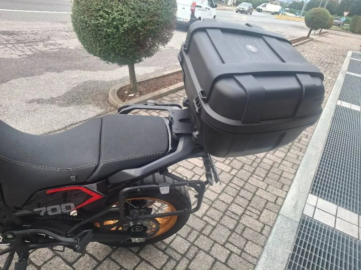 Moto Morini X-Cape 700 Gold Edition (2025 - 26) (5)
