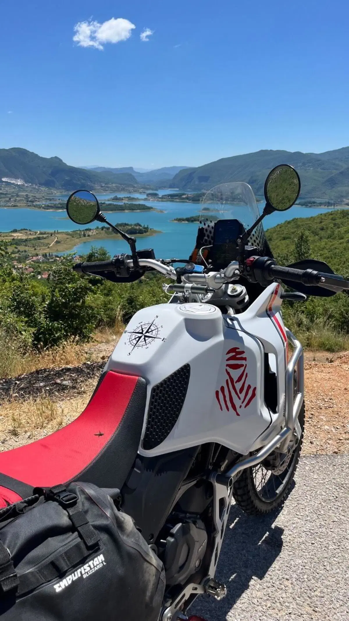 Ducati DesertX (2022 - 25) (7)