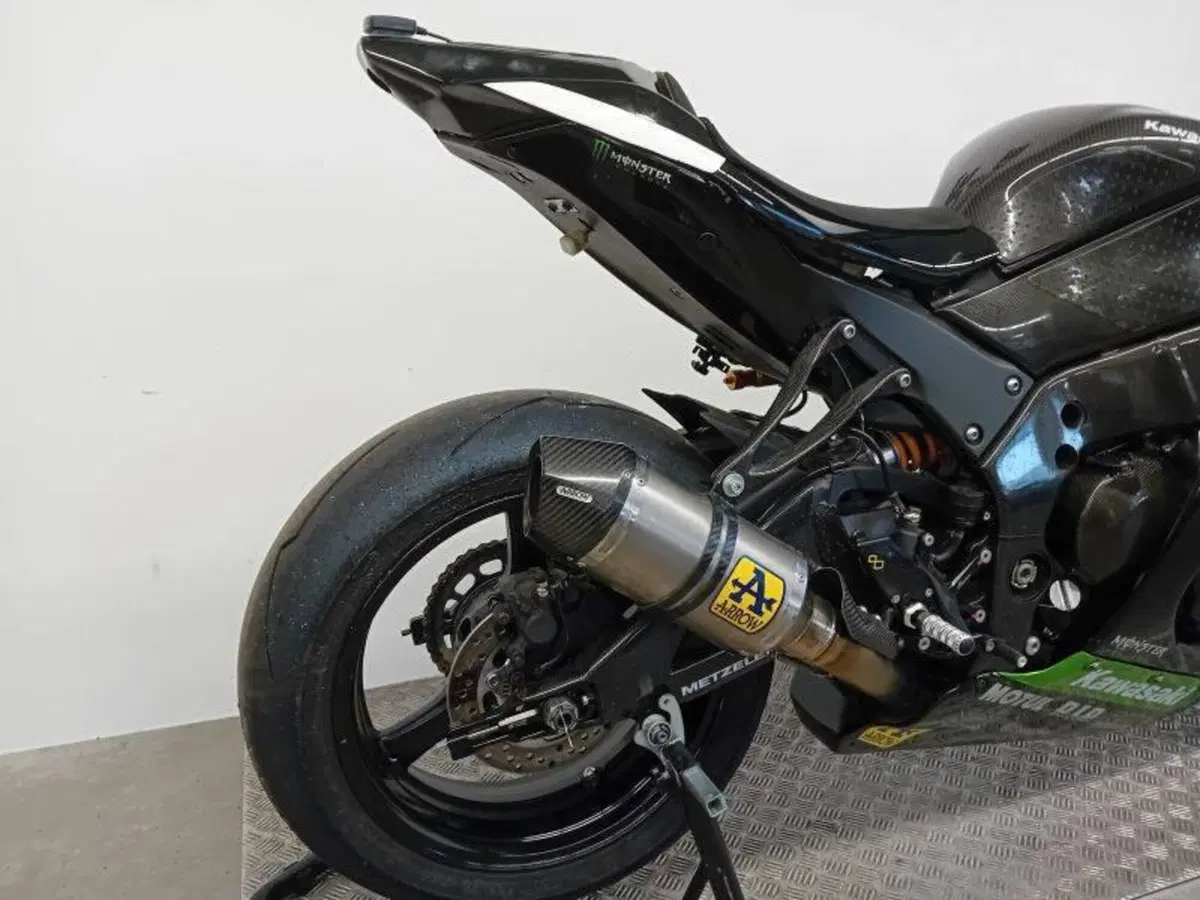Kawasaki Ninja 1000 ZX-10R (2017 - 18) (7)