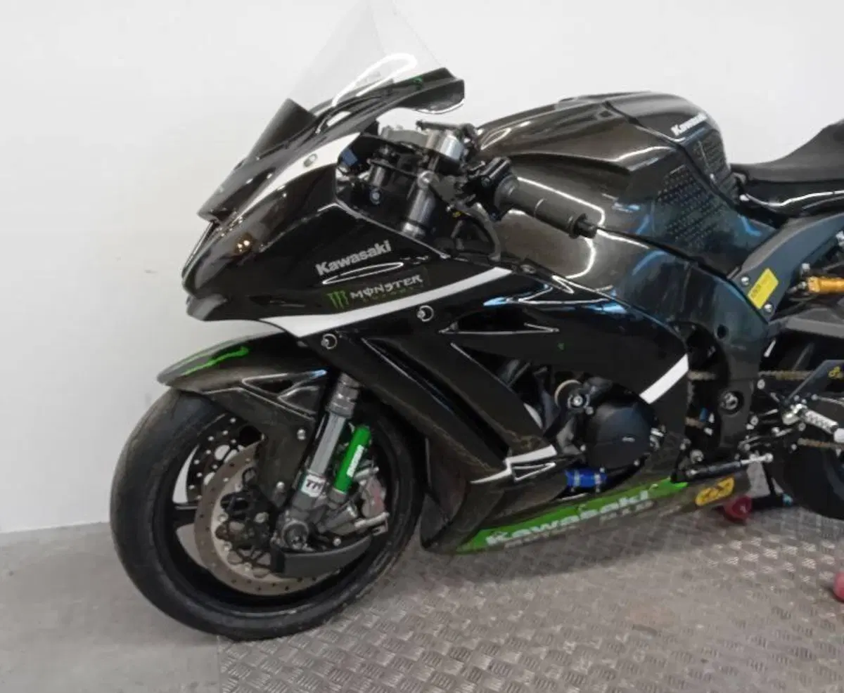Kawasaki Ninja 1000 ZX-10R (2017 - 18) (5)