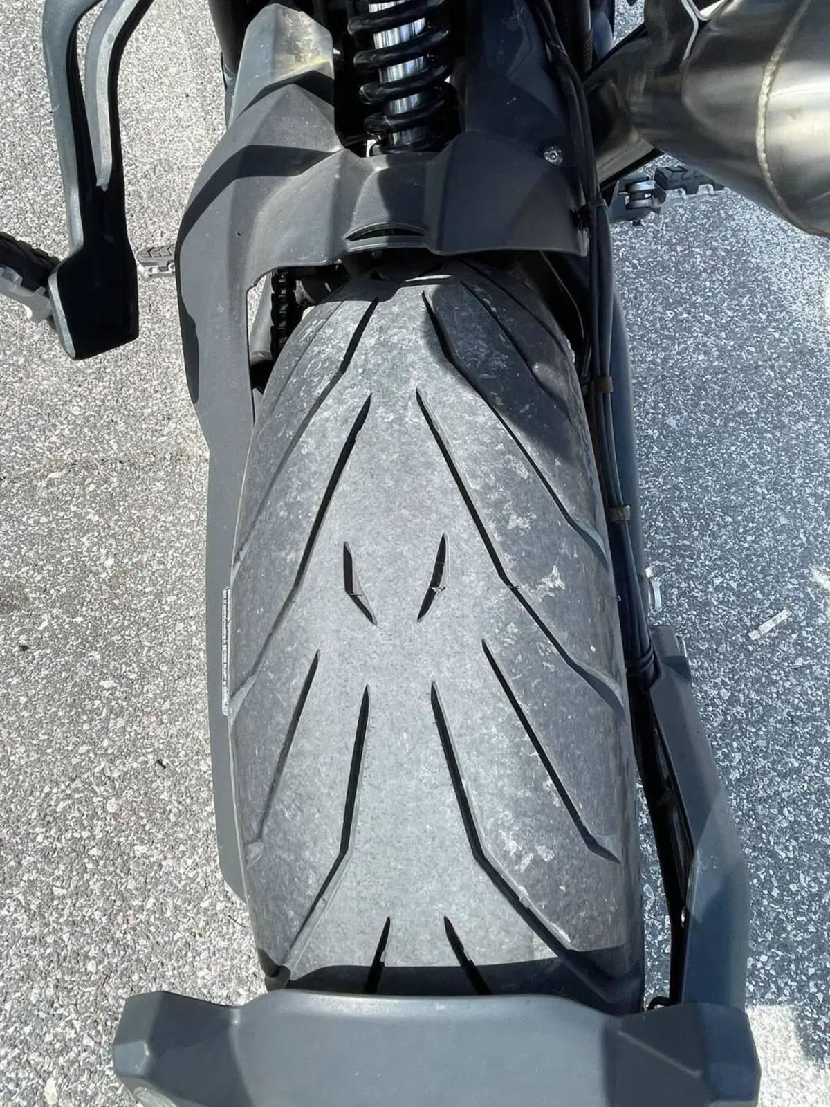 Benelli 752 S (2022 - 25) (5)