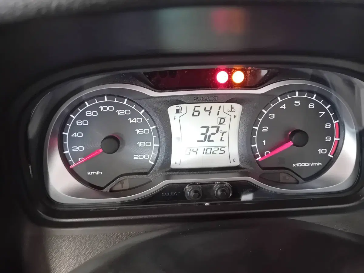 Suzuki Burgman AN 650 Executive ABS (2013 - 17) (3)