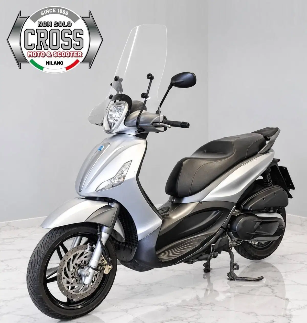 Piaggio Beverly 350 ABS (2016 - 20) (3)