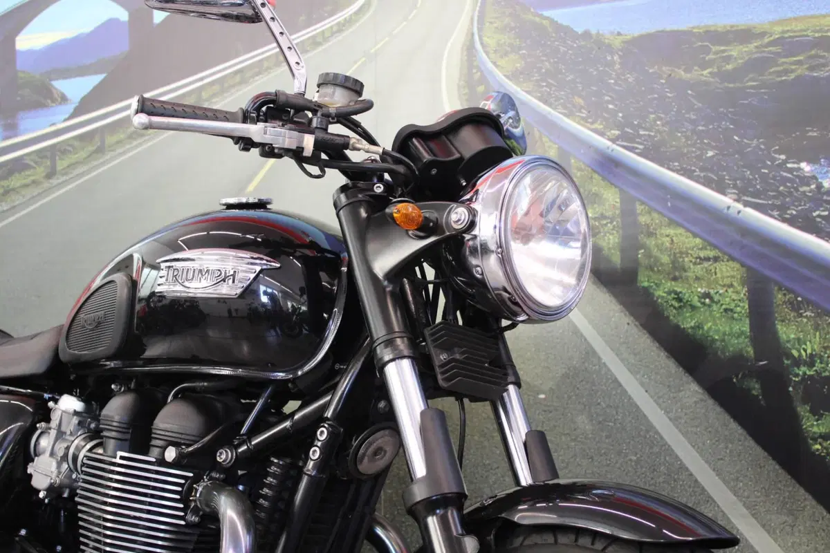 Triumph Bonneville (2007 - 16) (12)