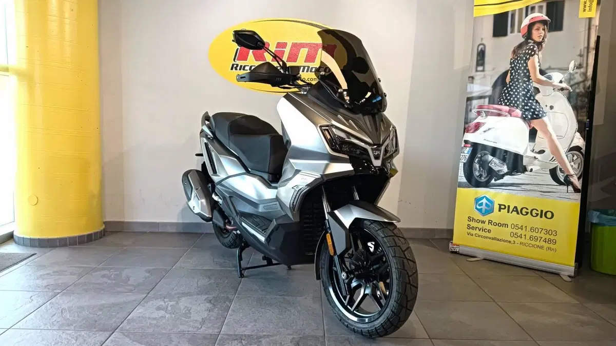 Sym ADX 300 (2024 - 26) (3)
