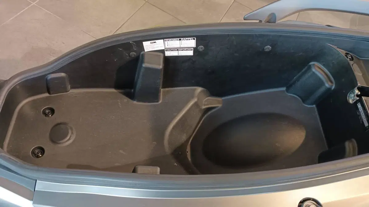 Sym ADX 300 (2024 - 26) (8)
